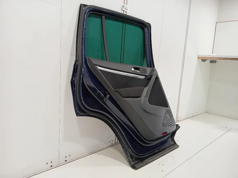 Porta POST SX 5N0833055A Volkswagen Tiguan I 2011