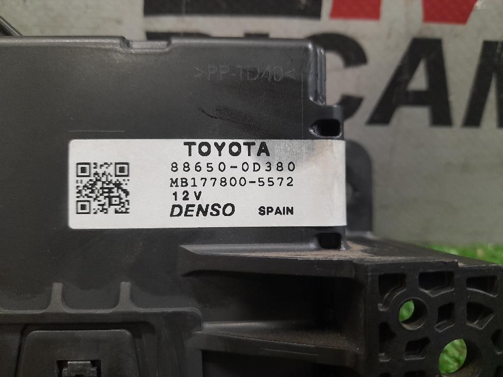 Centralina AC 88650-0D380 Toyota Yaris IV 2012