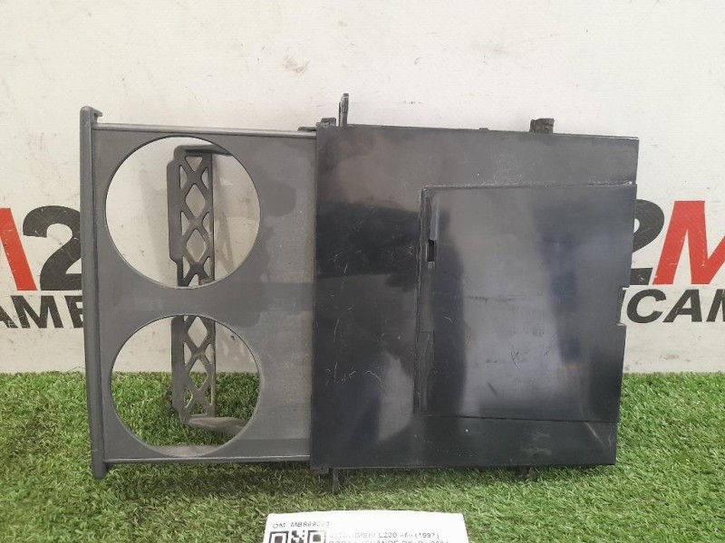 Portabevande DX MB869860 Mitsubishi L200 II 1997