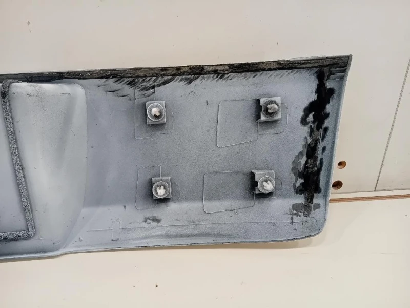 Portatarga POST 735692059 Fiat 500L 2013