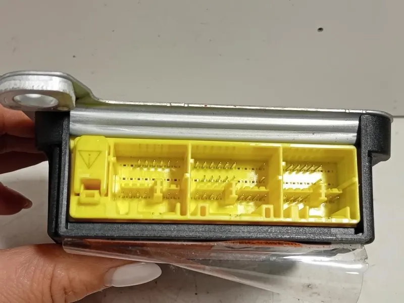 Centralina Air-bag 98820 BV80B Nissan JUKE I 2010