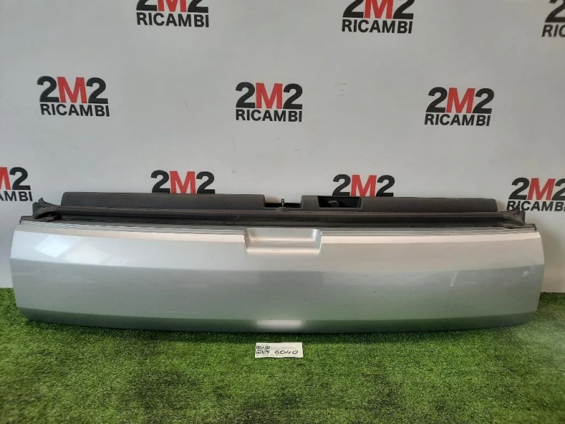 Portello Inferiore POST 8701CA 9684852280 Peugeot 3008 I 2009