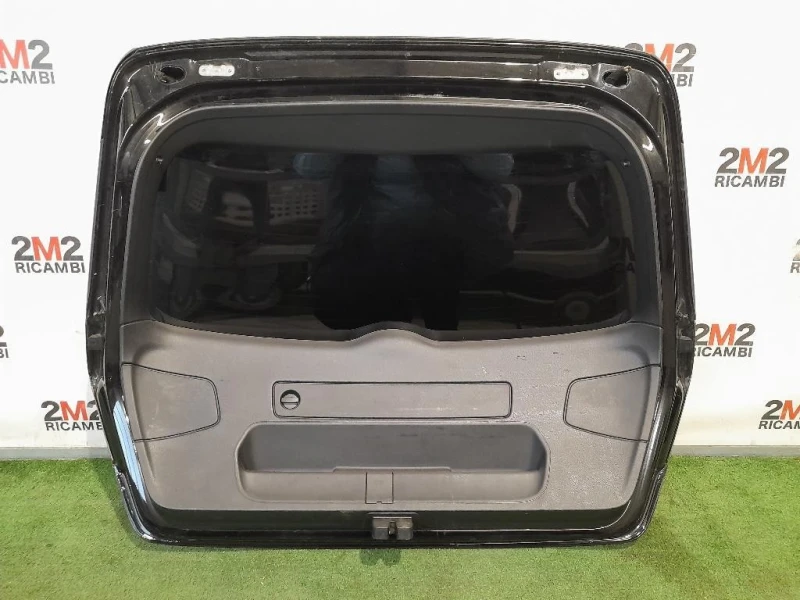 Portello POST NUDO 8V4827025D Audi A3 8VA Sportback 2012