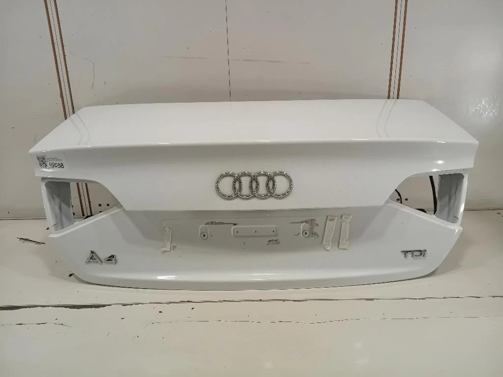 Portello POST 8K5827023AE Audi A4 8K2 2008