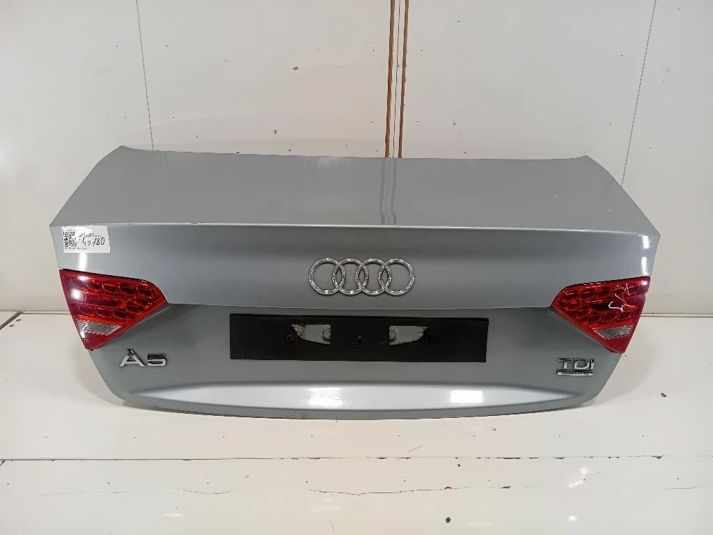 Portello POST 8T0827023AL Audi A5 8T3 2008