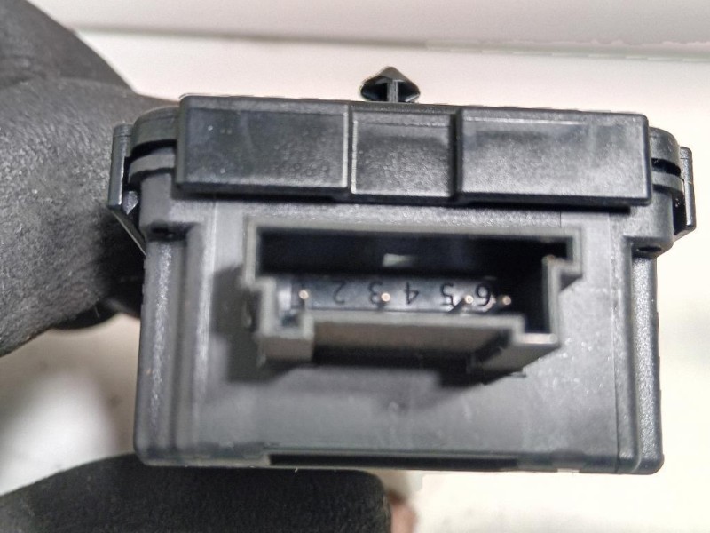 Centralina Amplificatore Antenna 684404501 Bmw Serie 5 G30 Berlina 2016