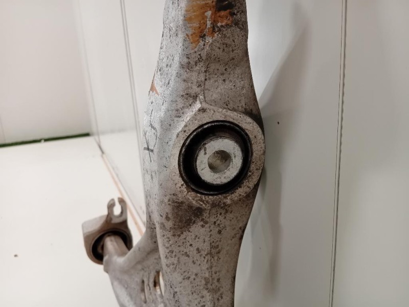 Braccio Oscillante ANT SX BRACCIO OSCILLANTE ANT SX Mercedes Classe GLE W166 2015