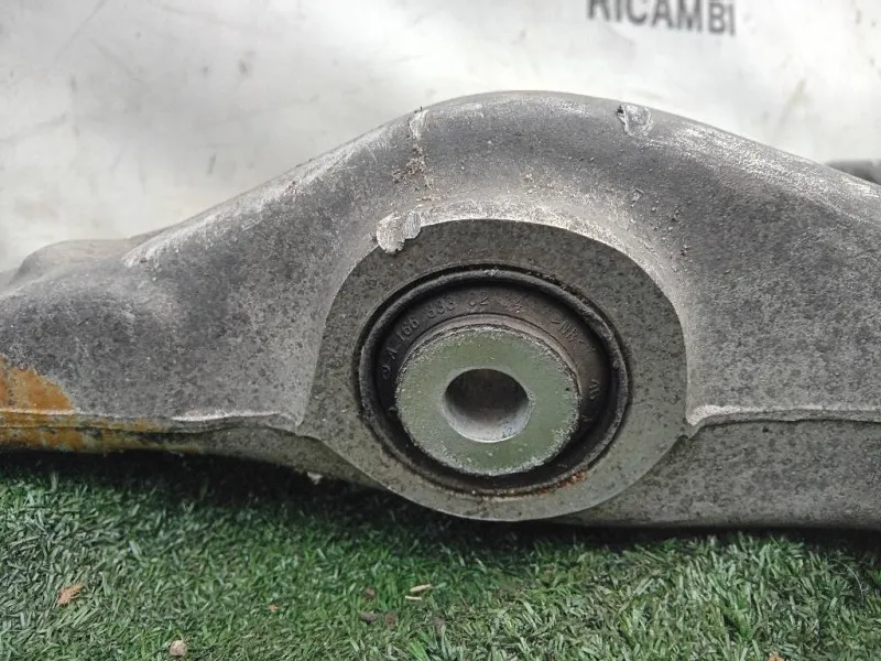 Braccio Oscillante ANT SX BRACCIO OSCILLANTE ANT SX Mercedes Classe ML W166 2012