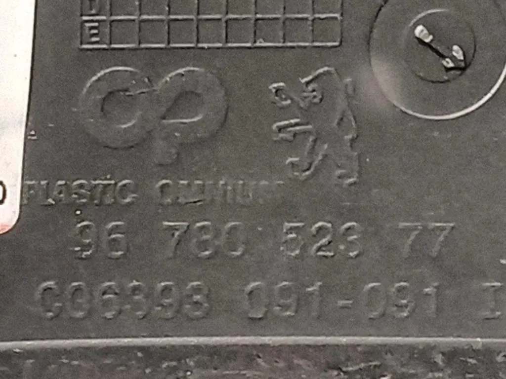 Paraurti POST 1610115980 Peugeot 2008 I 2013