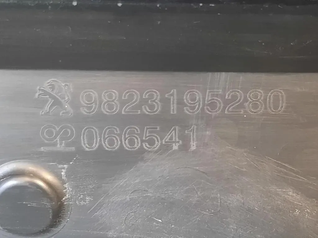 Paraurti POST 9823195280 Peugeot 2008 I 2016