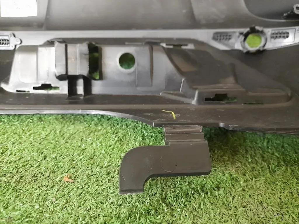 Paraurti POST 9811865077 Peugeot 3008 II 2016