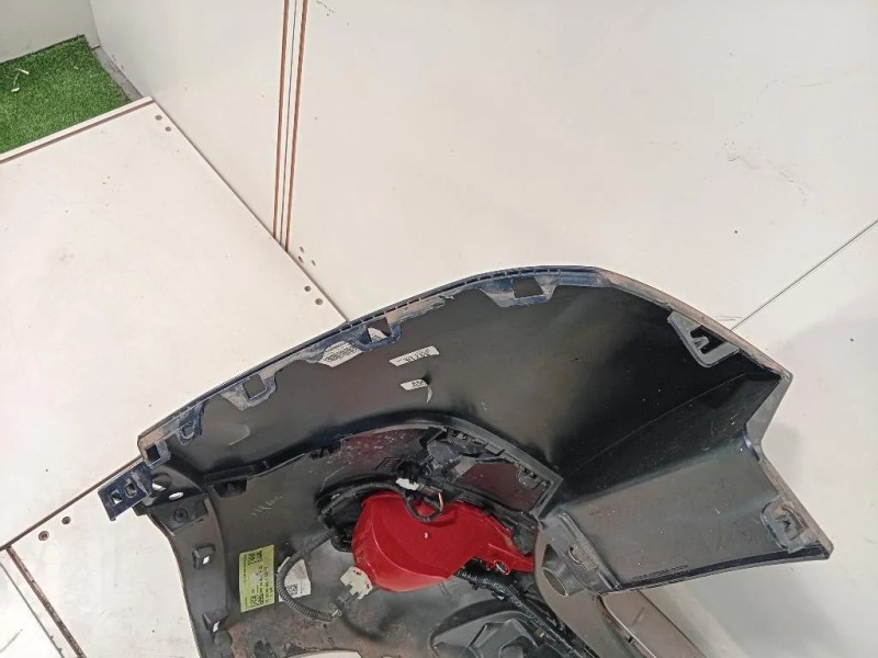 Paraurti POST 98166681877 Peugeot 5008 II 2017