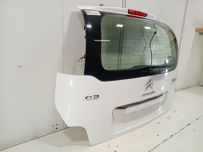 Paraurti POST 98166681877 Peugeot 5008 II 2017 Paraurti POST 98166681877 Peugeot 5008 II 2017