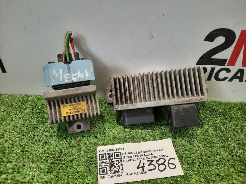 Centralina Candelette 8200859243 RELÈ Renault Mégane III SW 2009