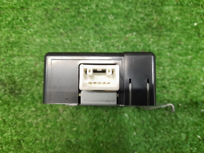 Centralina Chiusura Centralizzata 8974142151 Toyota RAV 4 II 2000