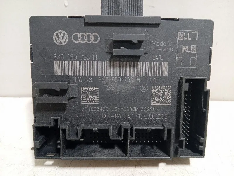 Centralina Chiusura Centralizzata Porta ANT DX 8X0 959 793 H Audi Q3 8UB 2012