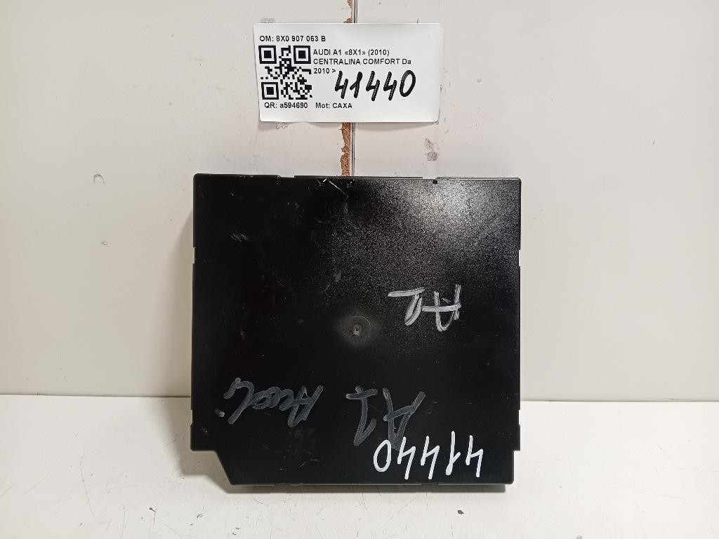 Centralina Comfort 8X0 907 063 B Audi A1 8X1 2010