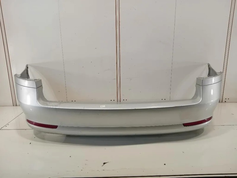 Paraurti POST 1Z9807421F Skoda Octavia 1Z3 2009