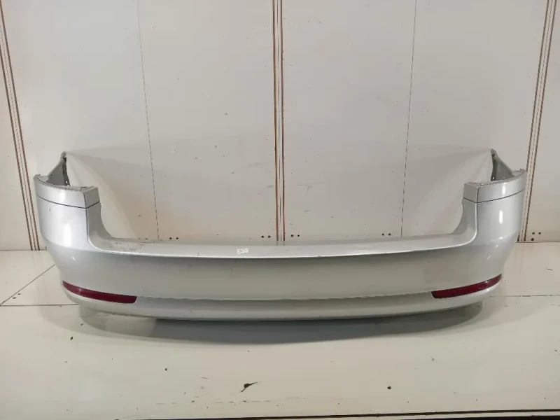 Paraurti POST 1Z9807421F Skoda Octavia 1Z3 2009