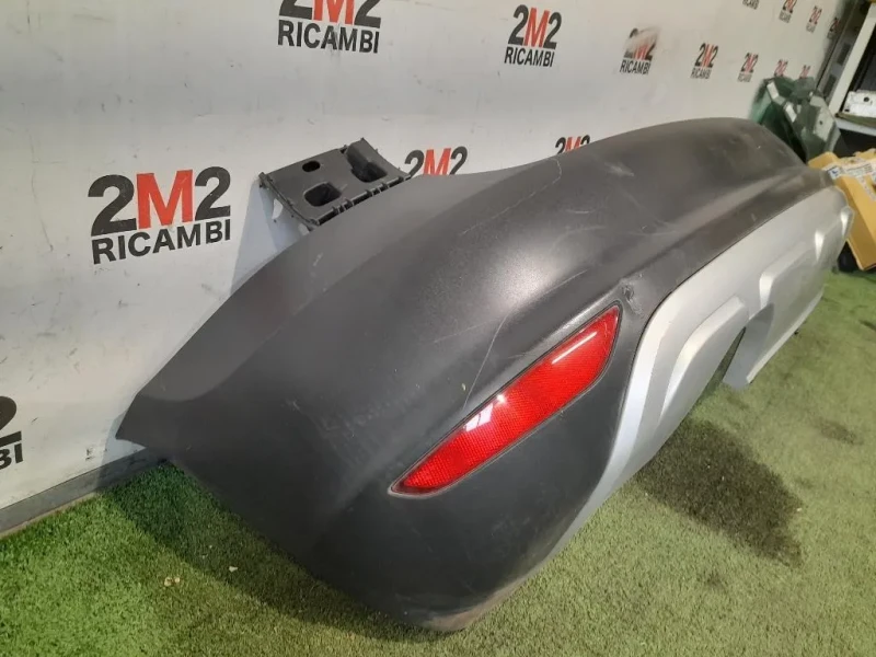 Paraurti POST 5L6807421 Skoda YETI 2010