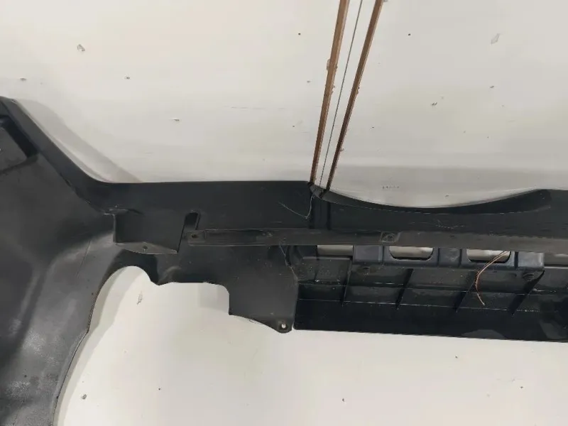 Paraurti POST 7181165J10799 Suzuki Grand Vitara II 2005