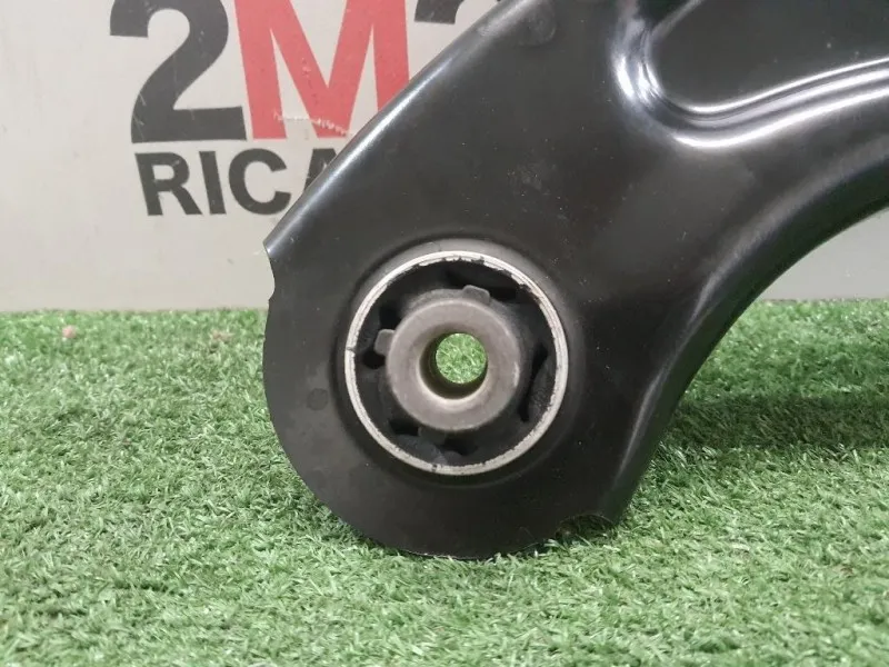 Braccio Oscillante ANT SX 9820381680 7BAA231216008G Peugeot 308 II 2017