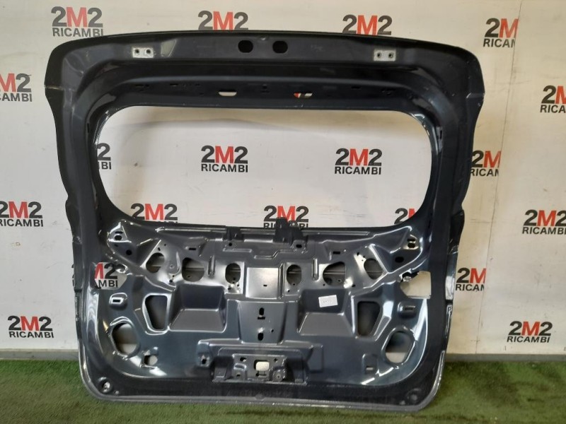 Paraurti POST 5215902D010 Toyota Auris II 2015