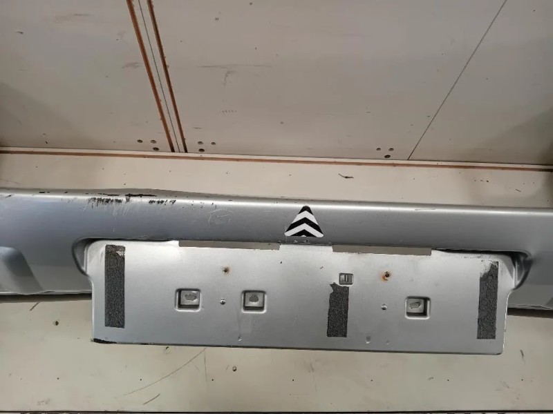 Paraurti POST 52159-42010 Toyota RAV 4 III 2006