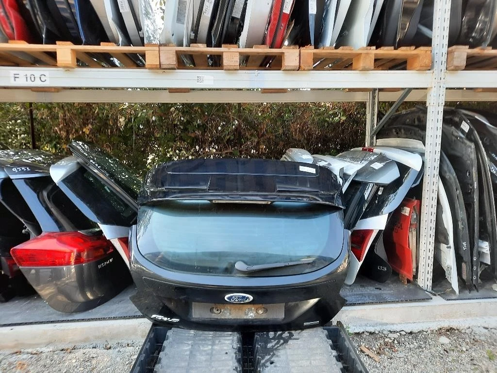 Portello POST NUDO 1838957 Ford Focus IV 2011