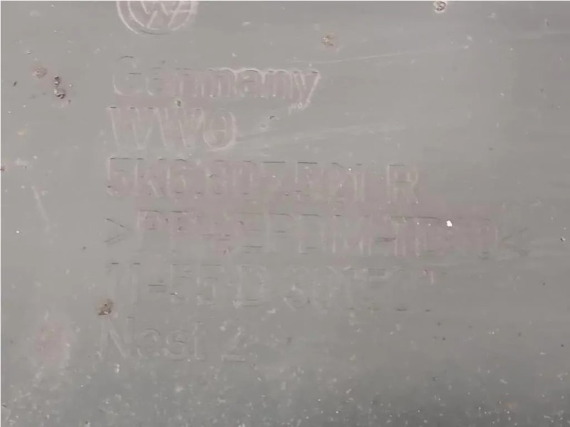 Paraurti POST 5K6807521 Volkswagen GOLF VI 2009