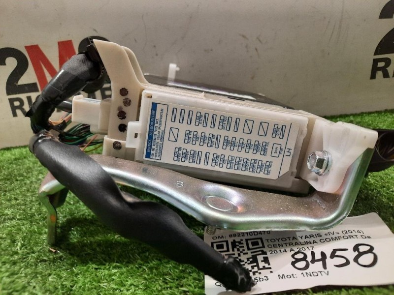 Centralina Comfort 892210D470 Toyota Yaris IV 2014