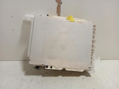 Centralina Comfort 89221-0D470 Toyota Yaris IV 2017