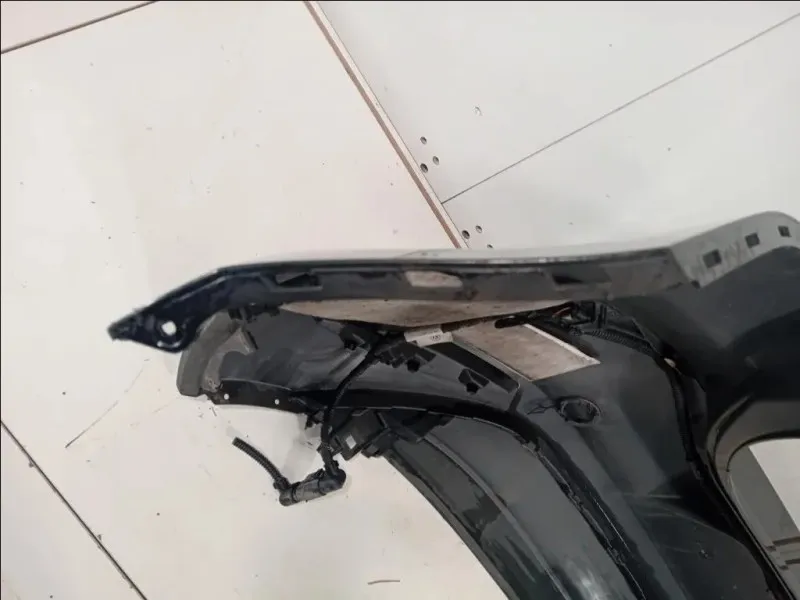 Paraurti POST 5G6 807 421 Volkswagen GOLF VII 2013