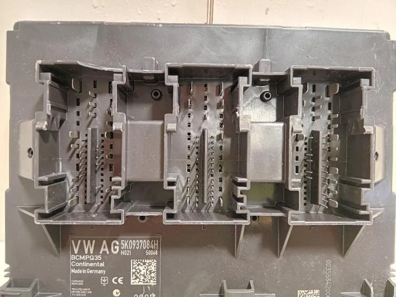 Centralina Comfort 5K0 937 084 H Volkswagen Touran III 2010