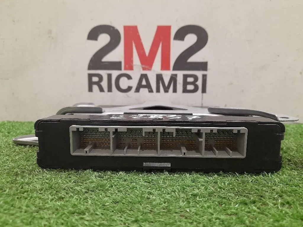 Centralina Controllo Hybrid 896810D051 Toyota Yaris IV 2014