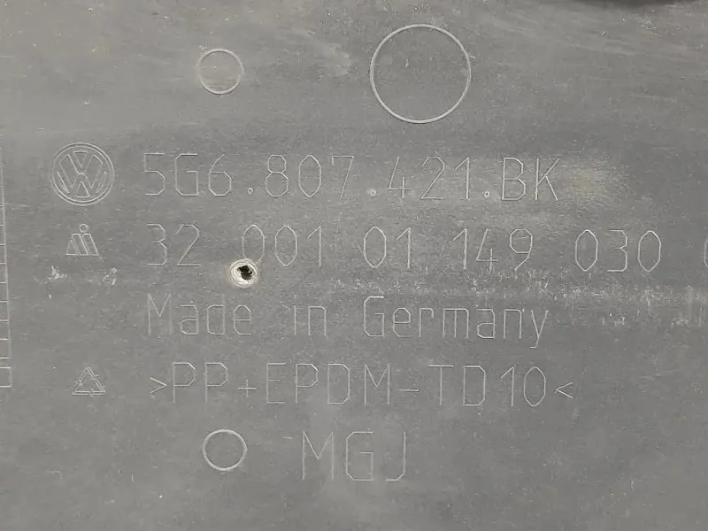 Paraurti POST 5G6 807 421 BK Volkswagen GOLF VII 2017