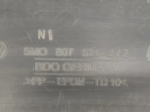 Paraurti POST 5M0 807 421 Volkswagen GOLF PLUS I 2004