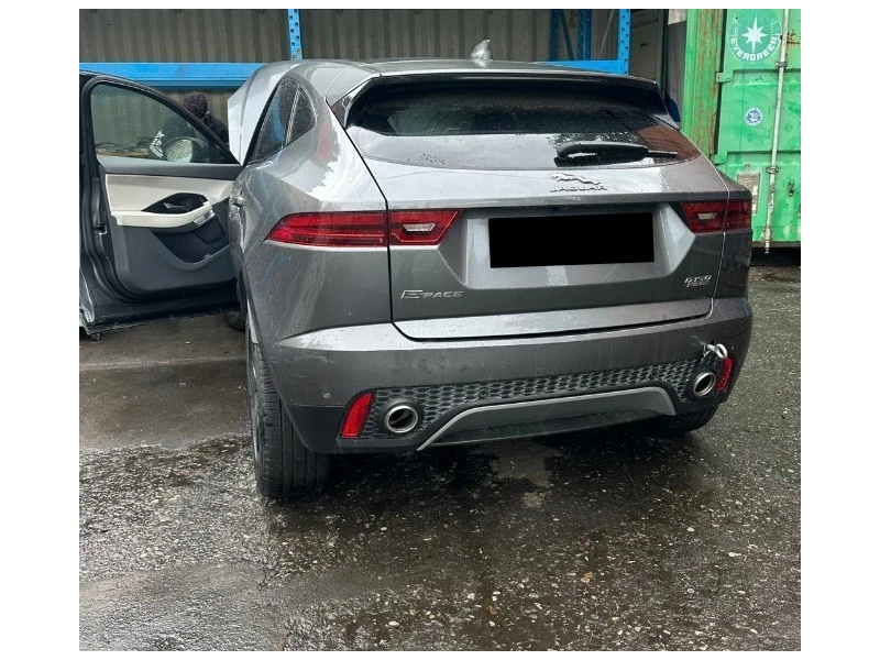 Portello POST J9C2663 Jaguar E-pace 2017