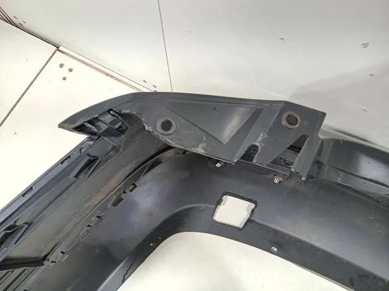 Paraurti POST 1K5 807 521A Volkswagen Jetta IV 2010