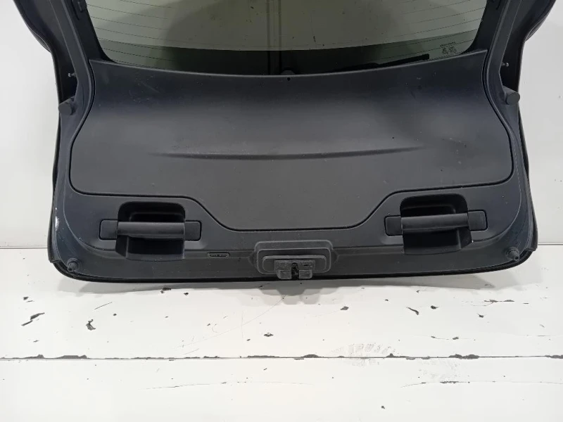 Portello POST J9C2663 Jaguar F-pace 2015