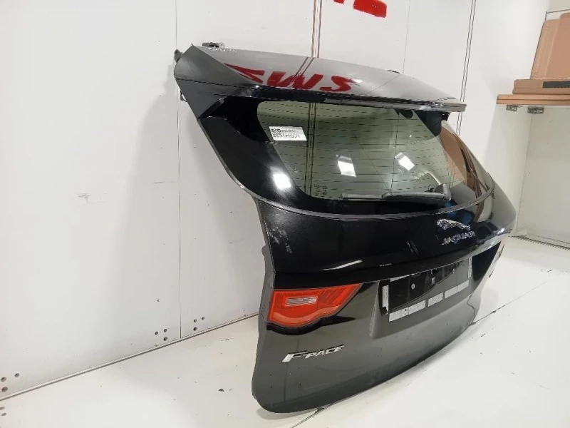 Portello POST J9C2663 Jaguar F-pace 2015