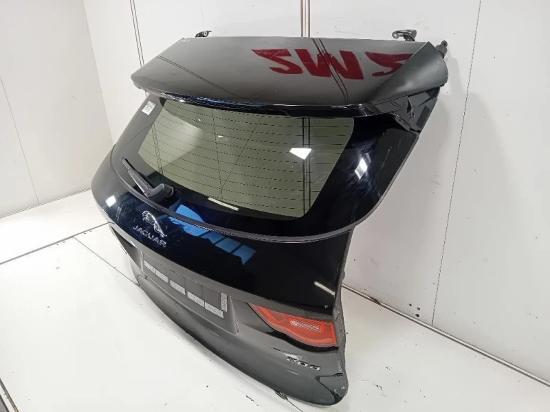 Portello POST J9C2663 Jaguar F-pace 2015