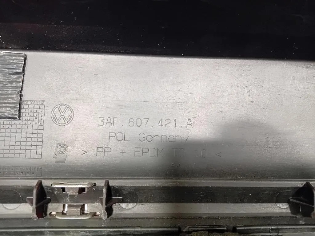 Paraurti POST 3AF807421A Volkswagen Passat VI Variant 2011