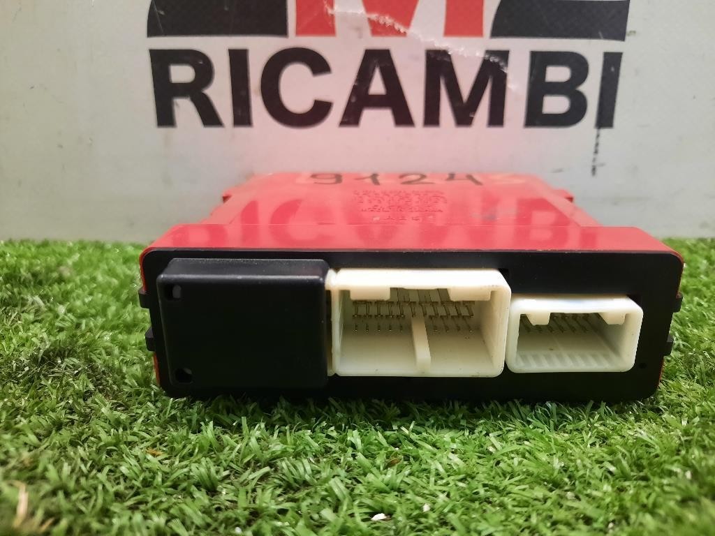 Centralina DI Comando Porta ANT SX 8943053011 Lexus Serie IS II 2006