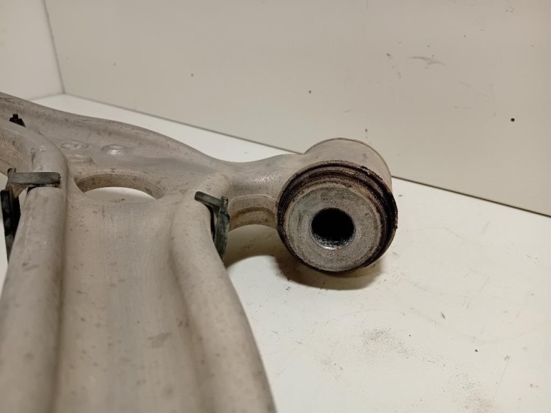 Braccio Oscillante INF ANT DX A 246 546 26 43 Mercedes Classe CLA C117 2016