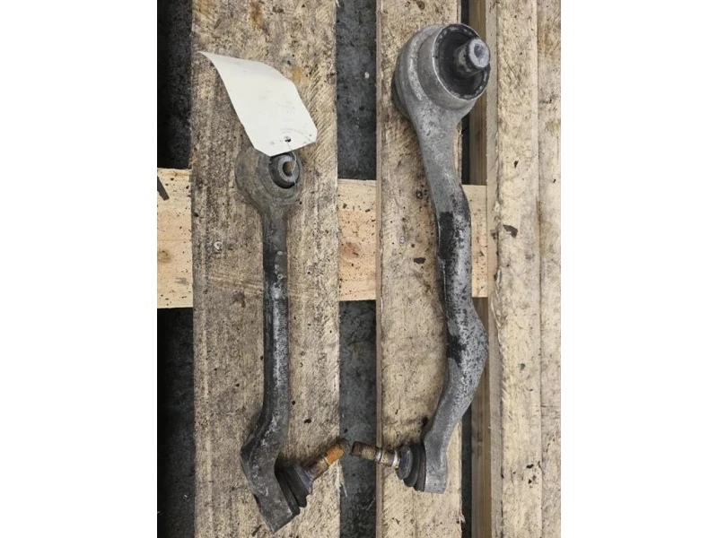 Braccio Oscillante INF ANT SX BRACCIO OSCILLANTE INF+SUP ANT SX Bmw Serie 1 F20 Berlina 2012