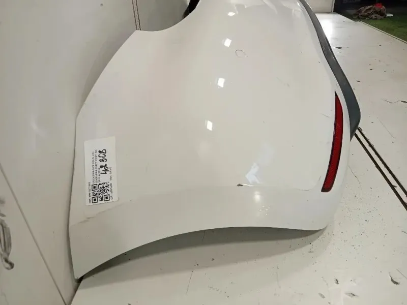 Paraurti POST 6R6 807 568 Volkswagen POLO VI 2009