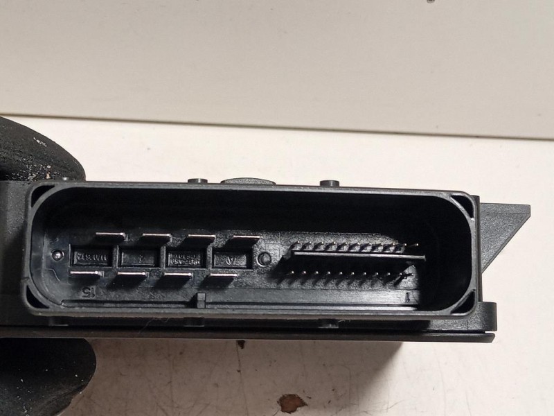 Centralina Freno A MANO 8K0907801H Audi Q5 8RB 2009