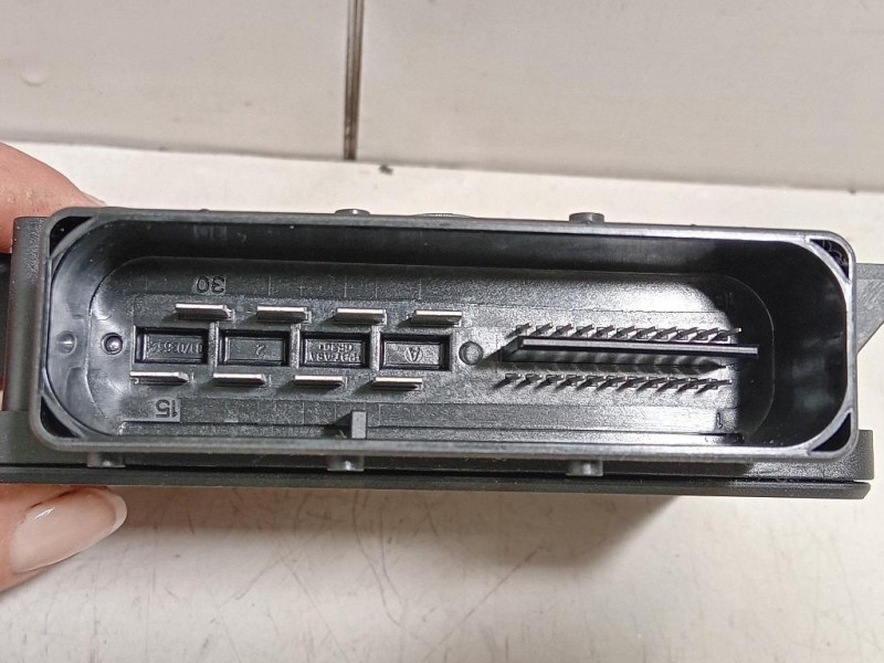 Centralina Freno A MANO 8K0 907 801 L Audi Q5 8RB 2012