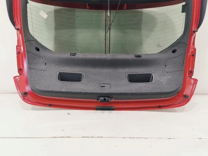 Portello POST 73700J7000 Kia CEED III 2018